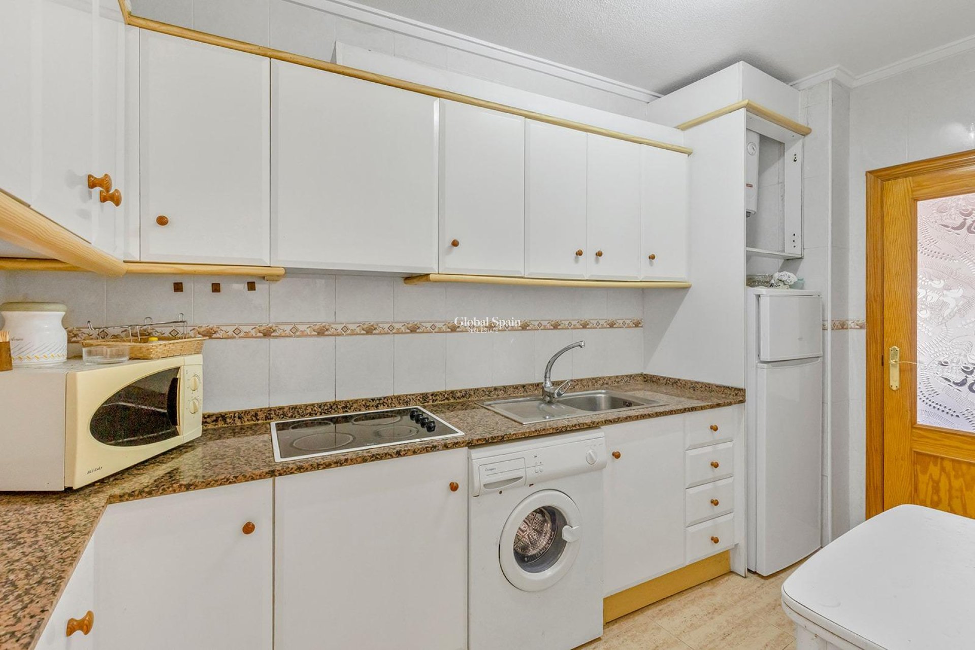 Resale - Apartment -
TORREVIEJA - Estacion de autobuses