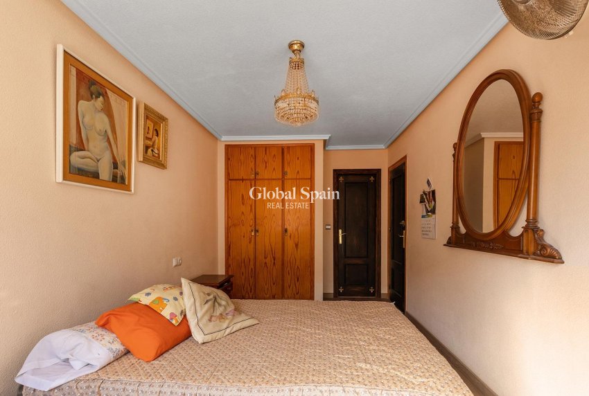 Resale - Apartment -
TORREVIEJA - Estacion de autobuses