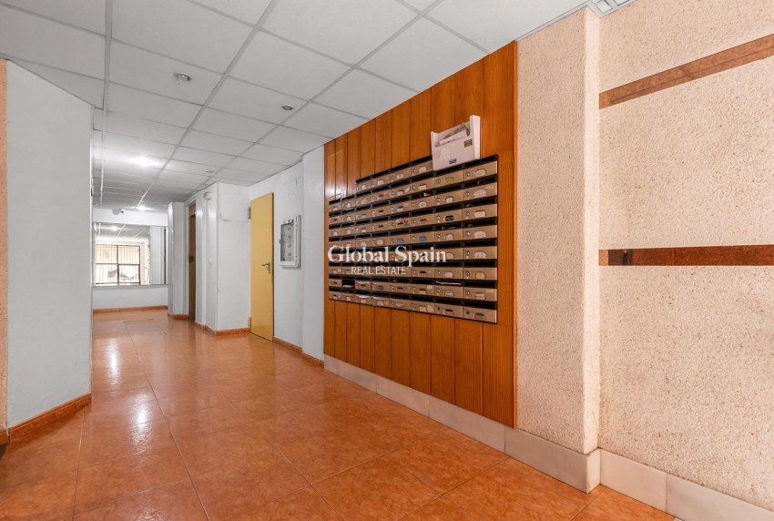 Resale - Apartment -
TORREVIEJA - Estacion de autobuses