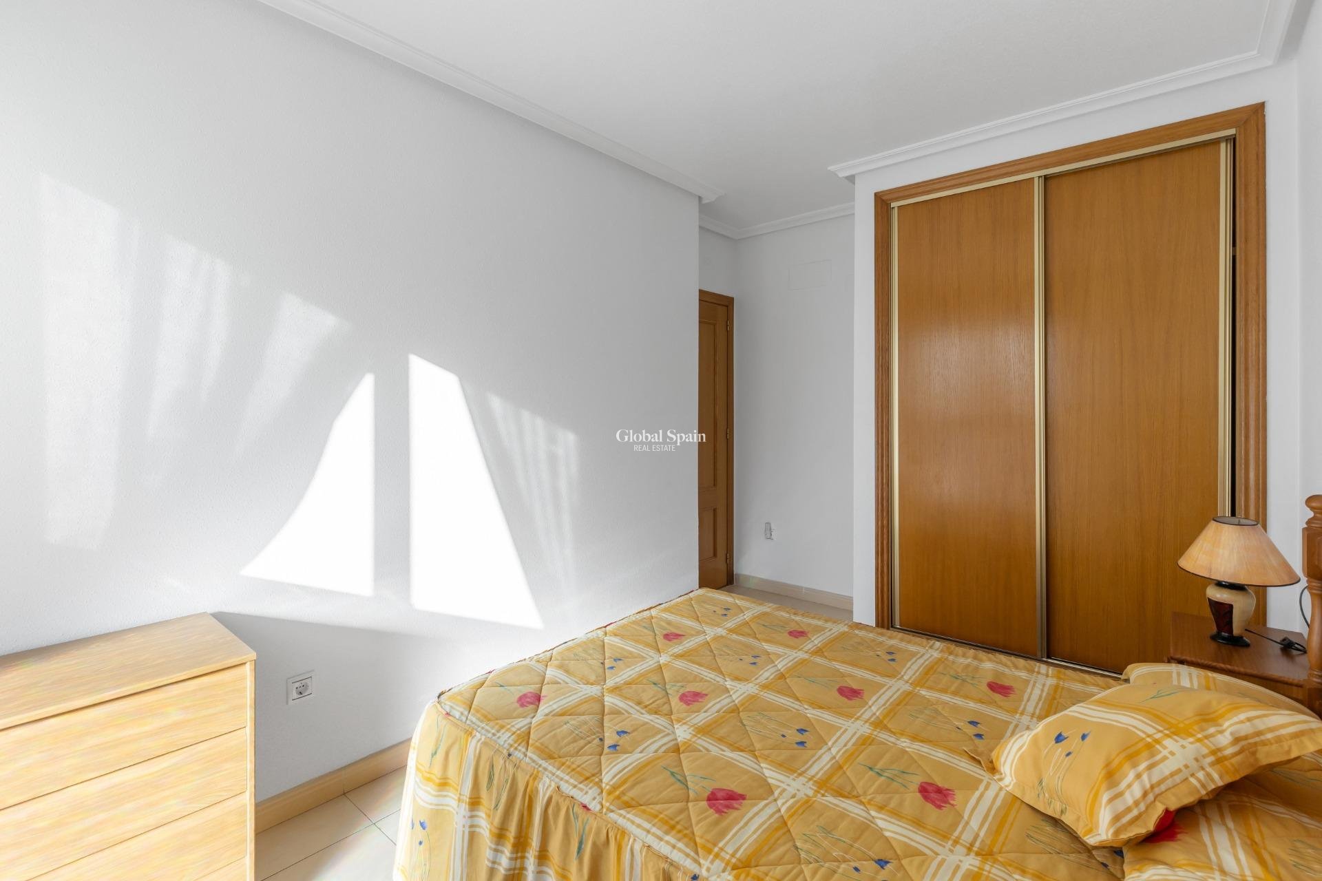 Resale - Apartment -
TORREVIEJA - Estacion de autobuses