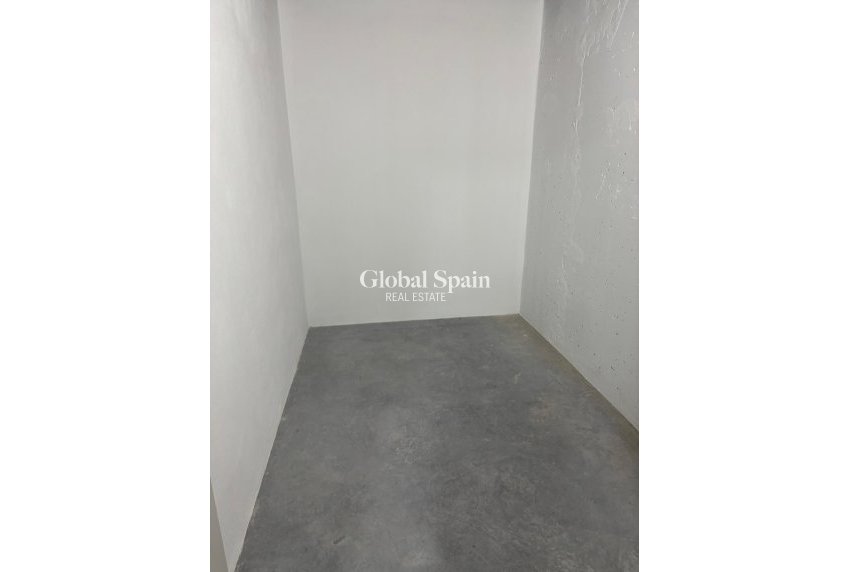 Resale - APARTMENT -
TORREVIEJA - Estacion de autobuses