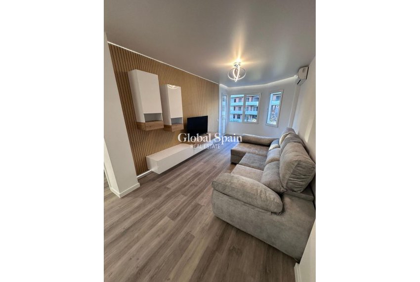 Resale - APARTMENT -
TORREVIEJA - Estacion de autobuses