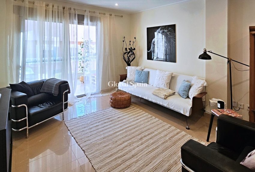 Resale - APARTMENT -
TORREVIEJA - Estacion de autobuses