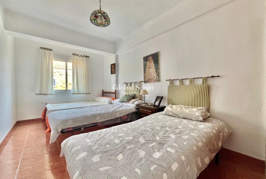 Resale - APARTMENT -
TORREVIEJA - Estacion de autobuses