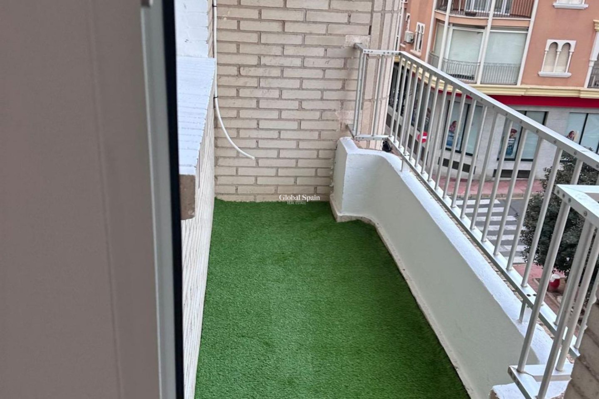 Resale - APARTMENT -
TORREVIEJA - Estacion de autobuses