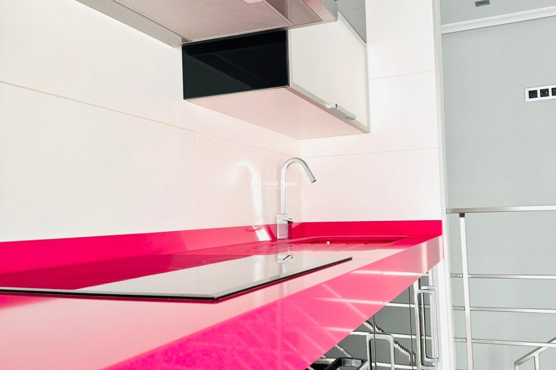 Resale - APARTMENT -
TORREVIEJA - Estacion de autobuses