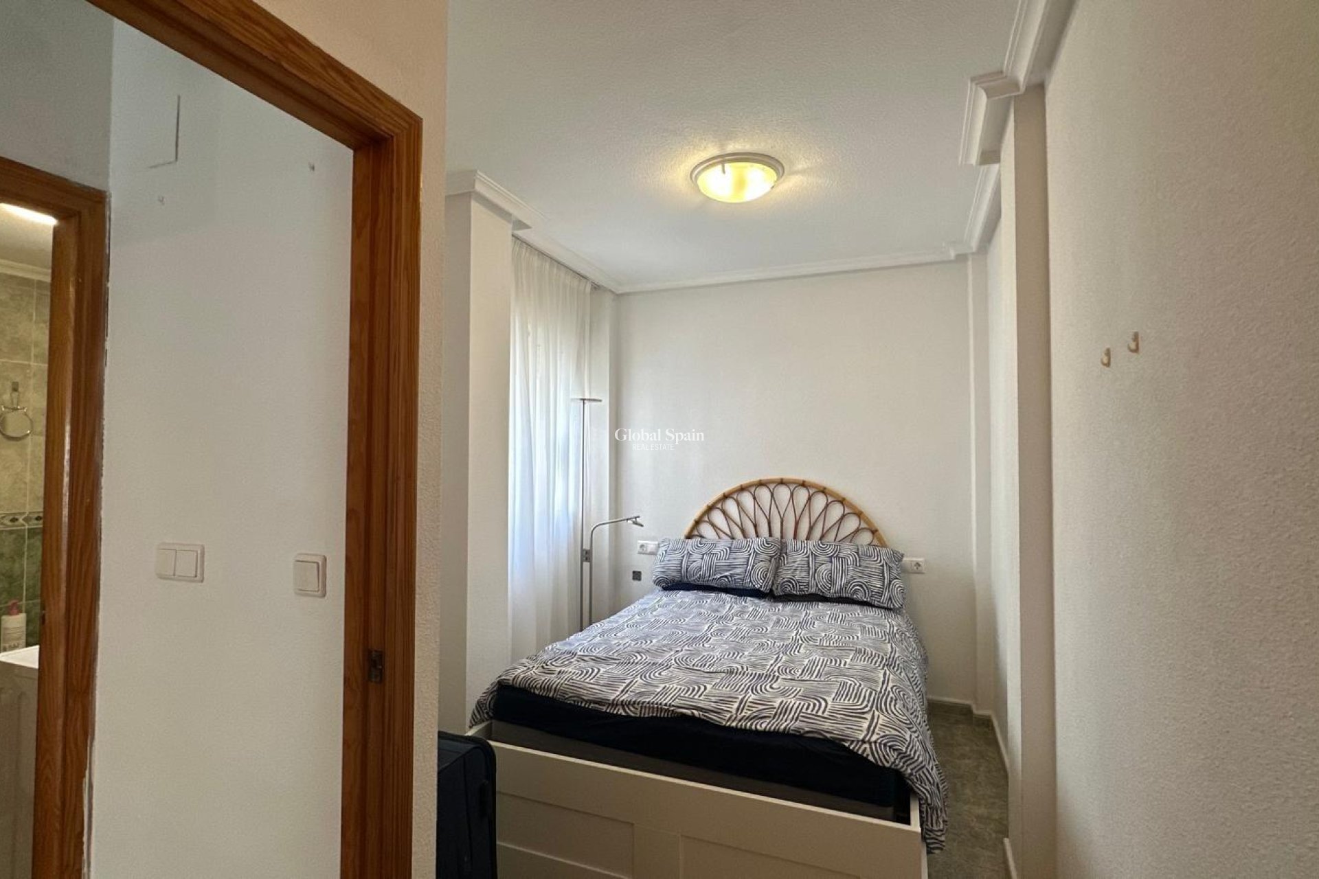 Resale - APARTMENT -
TORREVIEJA - Estacion de autobuses