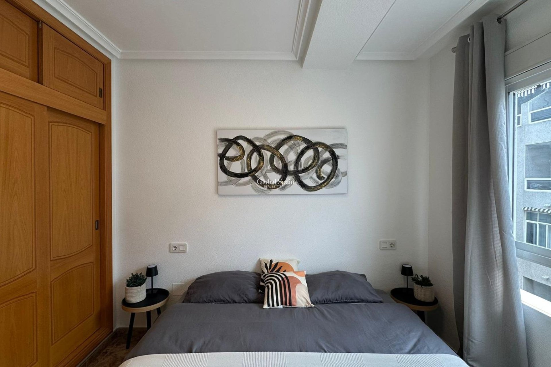 Resale - APARTMENT -
TORREVIEJA - Estacion de autobuses