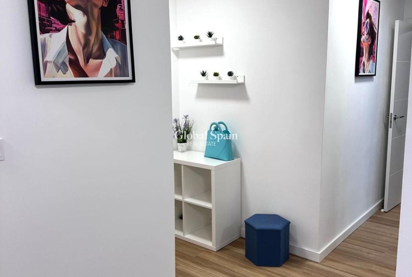 Resale - APARTMENT -
TORREVIEJA - Estacion de autobuses