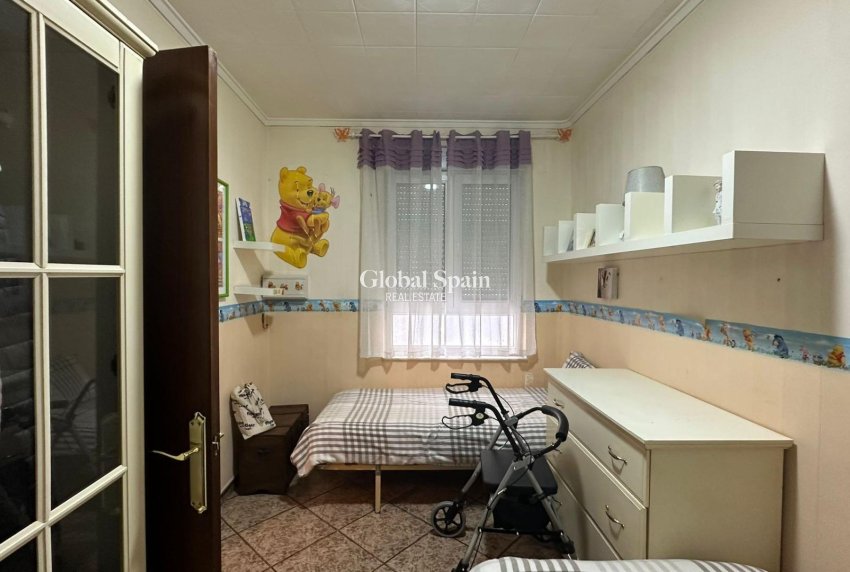 Resale - APARTMENT -
TORREVIEJA - Estacion de autobuses