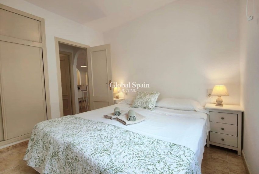 Resale - APARTMENT -
TORREVIEJA - Estacion de autobuses