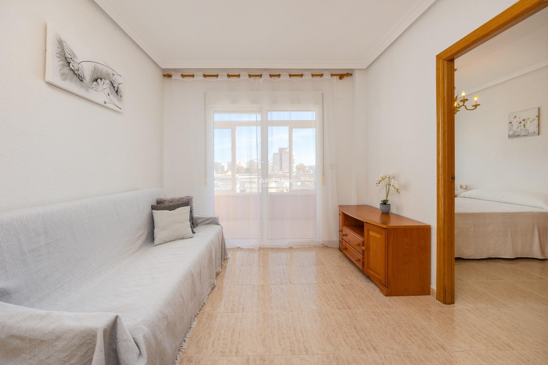 Resale - APARTMENT -
TORREVIEJA - Estacion de autobuses