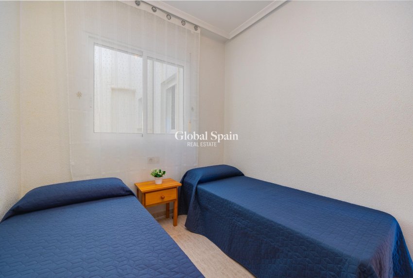 Resale - APARTMENT -
TORREVIEJA - Estacion de autobuses