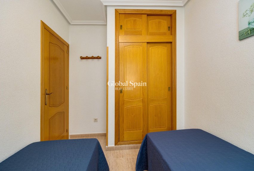 Resale - APARTMENT -
TORREVIEJA - Estacion de autobuses