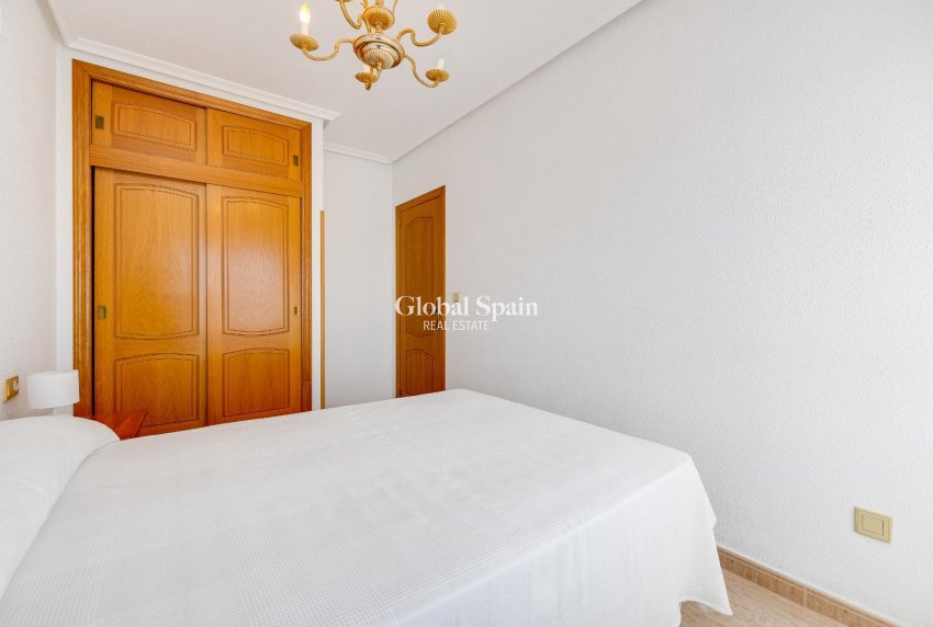 Resale - APARTMENT -
TORREVIEJA - Estacion de autobuses