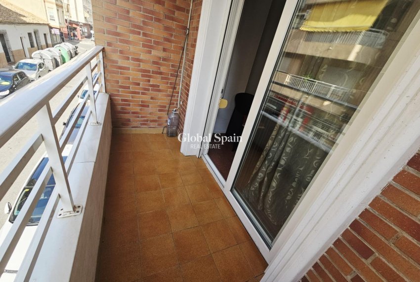 Resale - APARTMENT -
TORREVIEJA - Estacion de autobuses