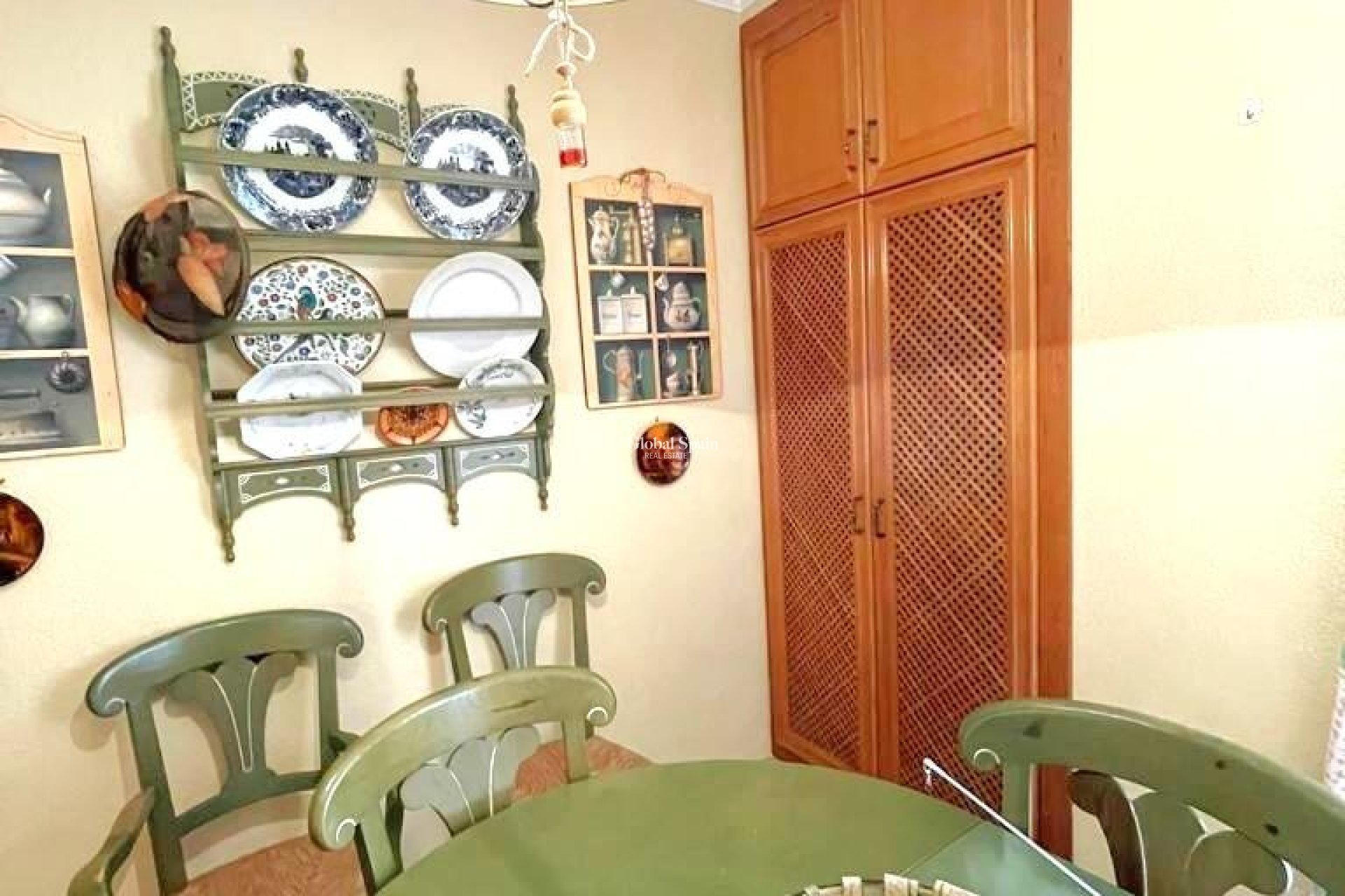 Resale - APARTMENT -
TORREVIEJA - Estacion de autobuses