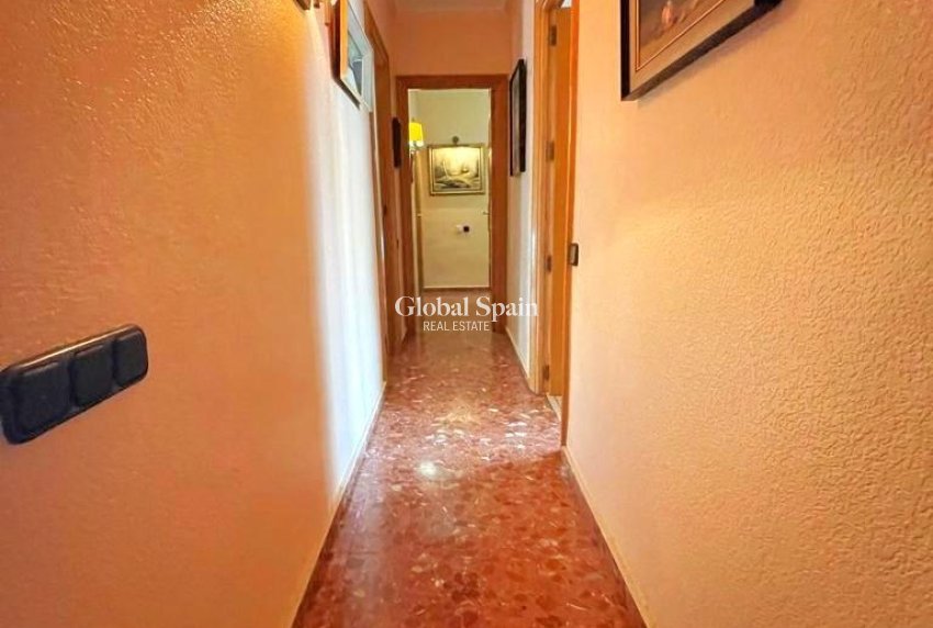 Resale - APARTMENT -
TORREVIEJA - Estacion de autobuses