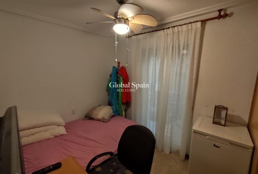 Resale - APARTMENT -
TORREVIEJA - Estacion de autobuses