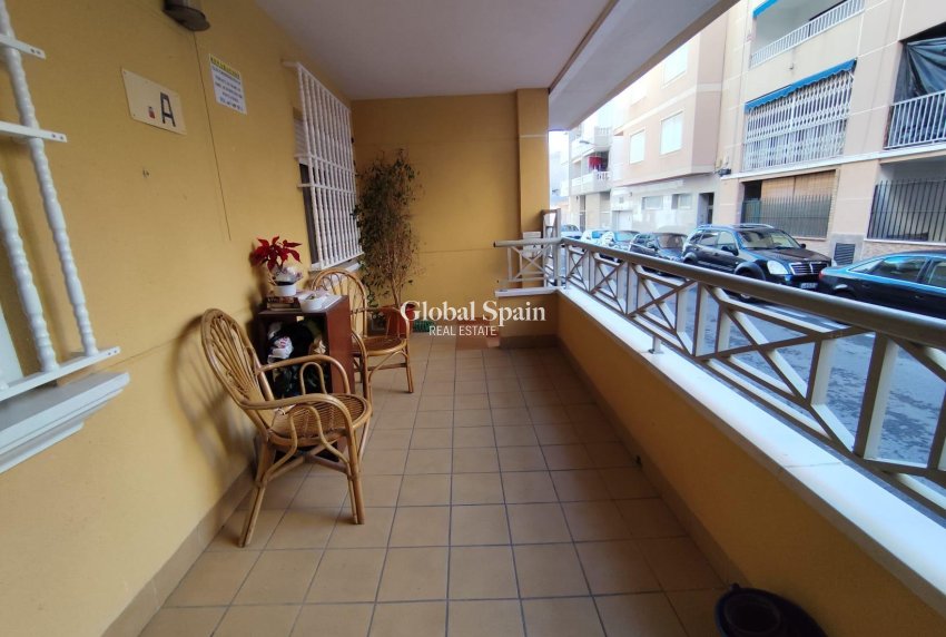 Resale - APARTMENT -
TORREVIEJA - Estacion de autobuses