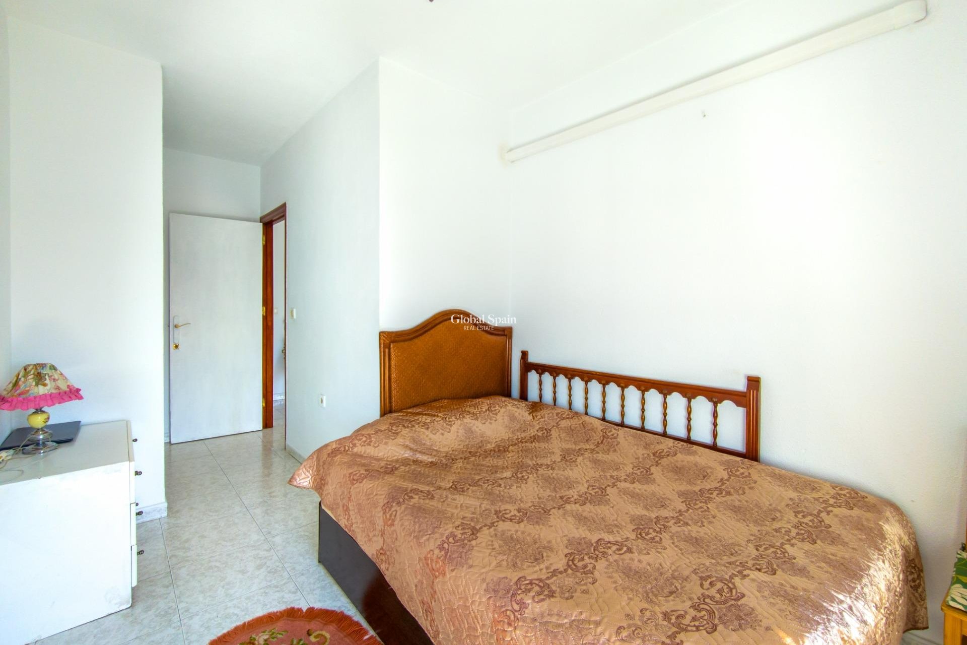 Resale - APARTMENT -
TORREVIEJA - Estacion de autobuses