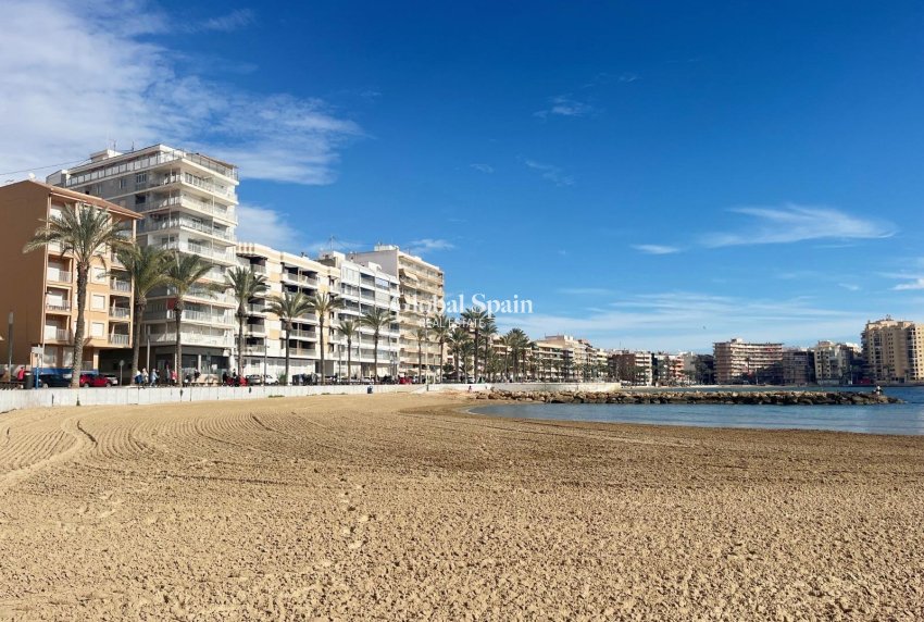 Resale - APARTMENT -
TORREVIEJA - Estacion de autobuses