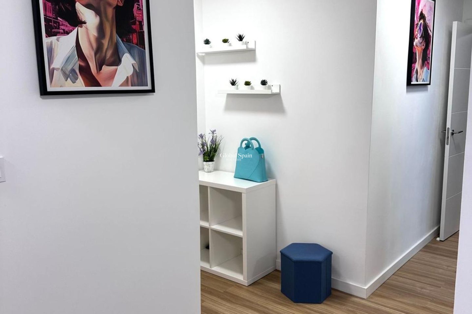 Resale - APARTMENT -
TORREVIEJA - Estacion de autobuses