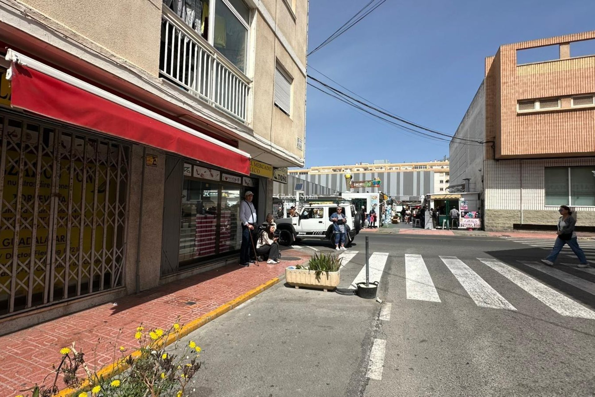 Resale - APARTMENT -
TORREVIEJA - Estacion de autobuses