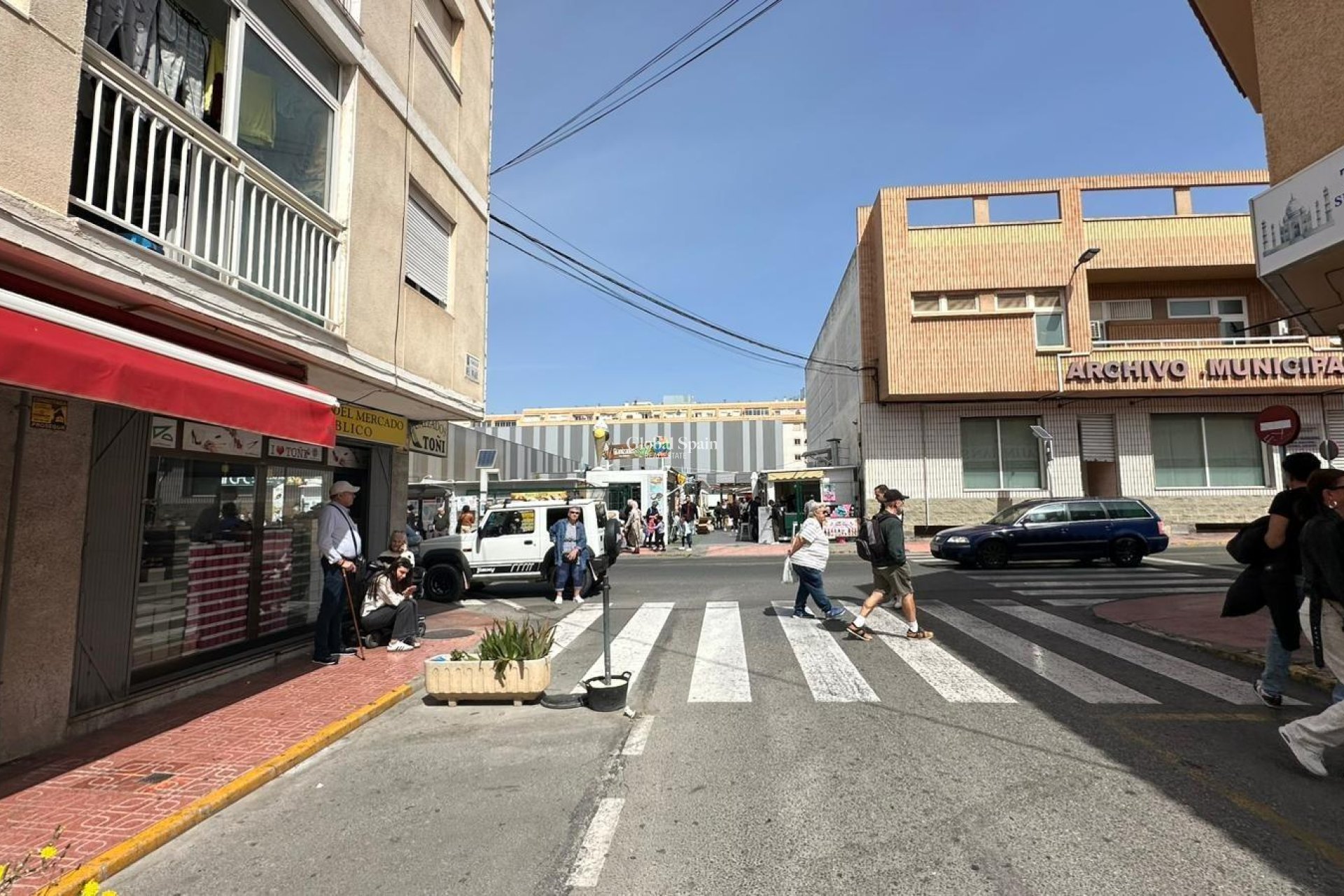 Resale - APARTMENT -
TORREVIEJA - Estacion de autobuses