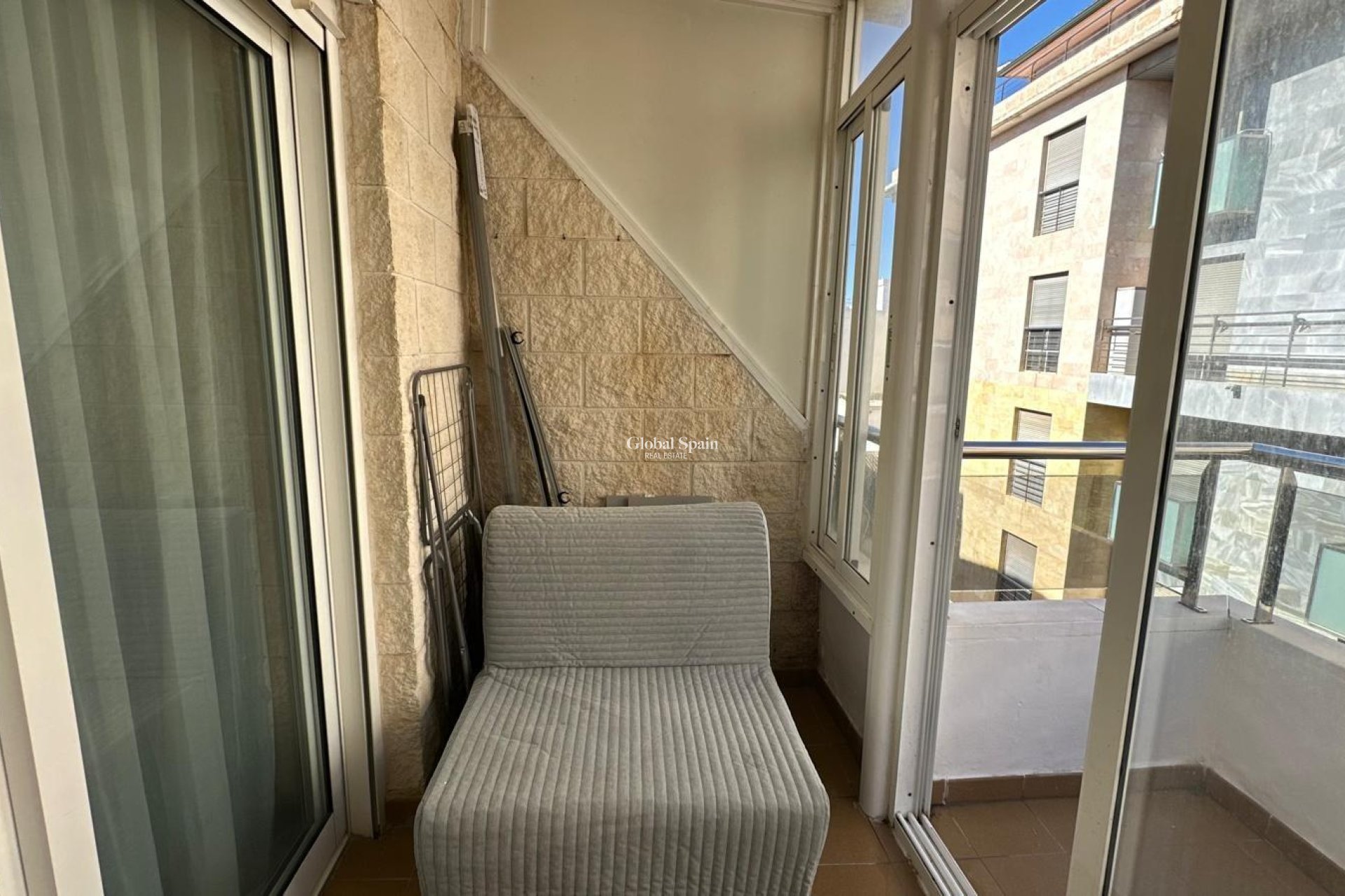 Resale - APARTMENT -
TORREVIEJA - Estacion de autobuses