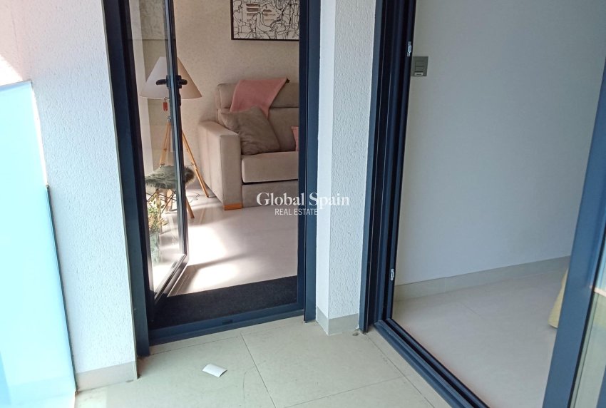 Resale - APARTMENT -
TORREVIEJA - Estacion de autobuses