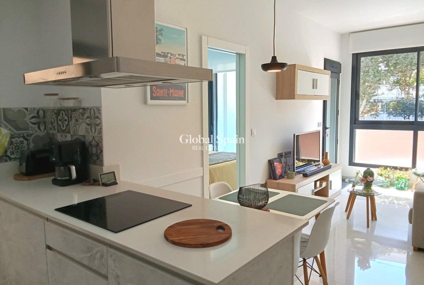 Resale - APARTMENT -
TORREVIEJA - Estacion de autobuses