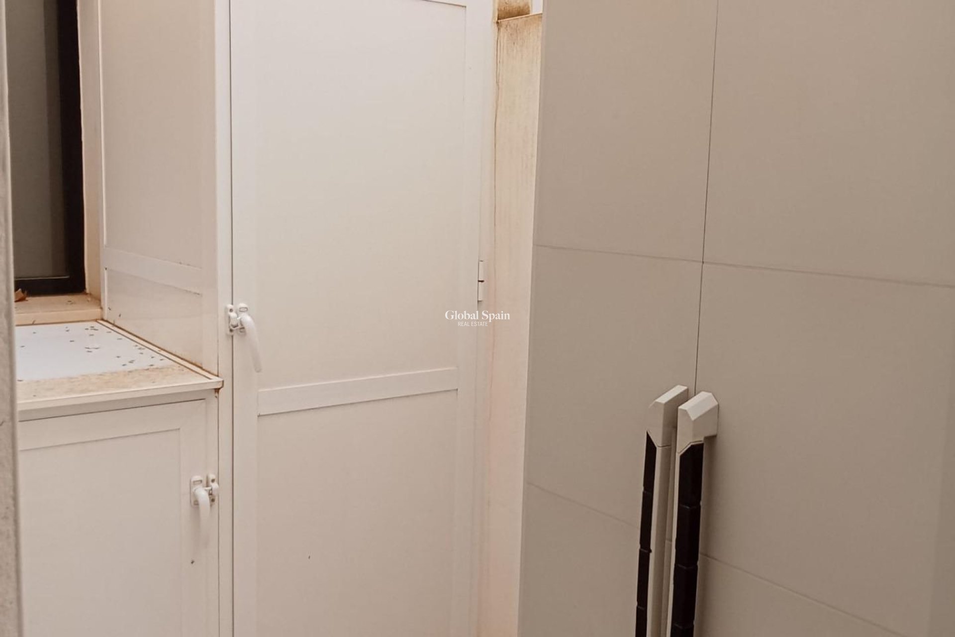 Resale - APARTMENT -
TORREVIEJA - Estacion de autobuses