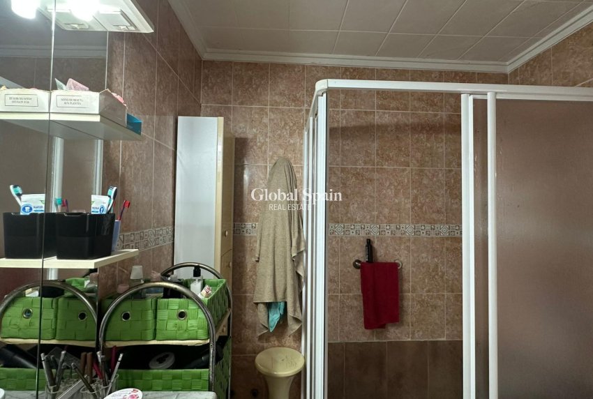 Resale - APARTMENT -
TORREVIEJA - Estacion de autobuses