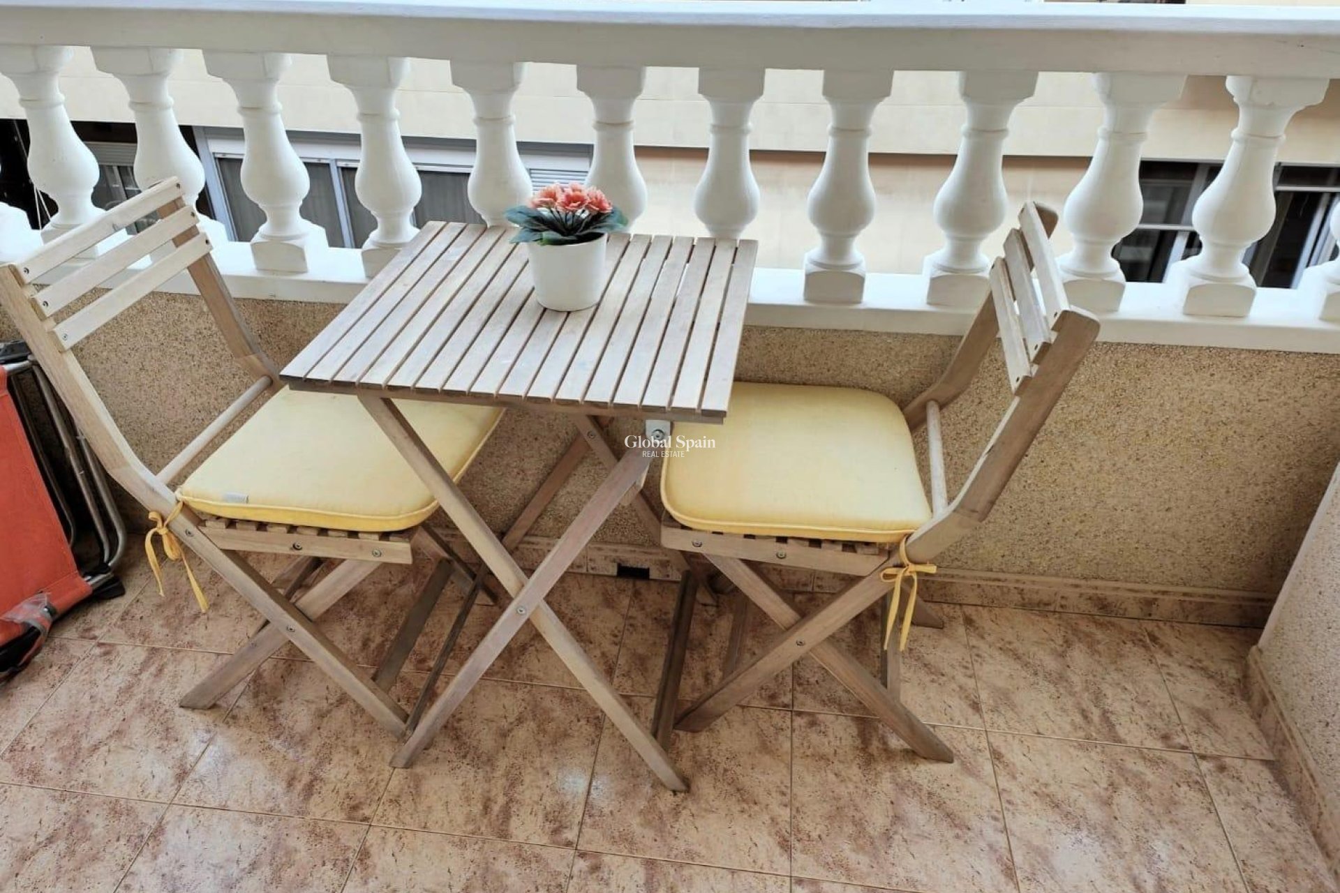 Resale - APARTMENT -
TORREVIEJA - Estacion de autobuses