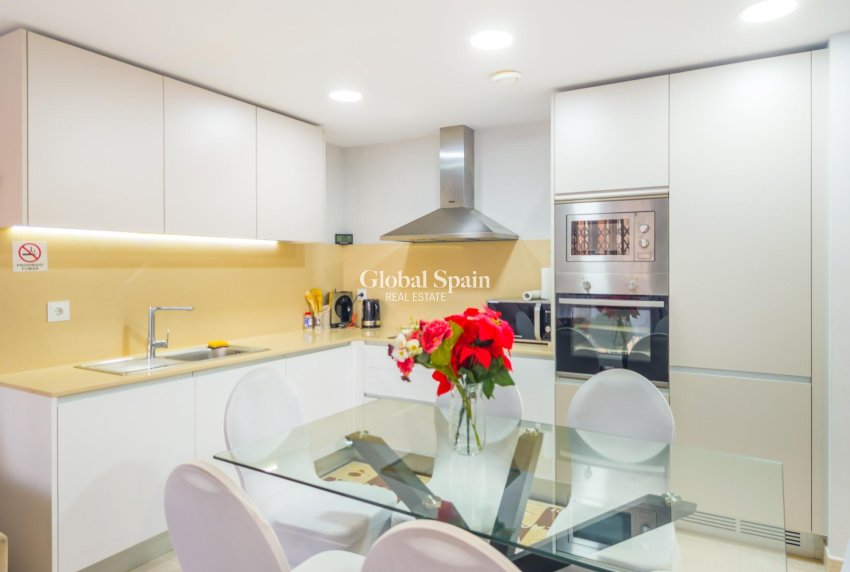 Resale - APARTMENT -
TORREVIEJA - Estacion de autobuses