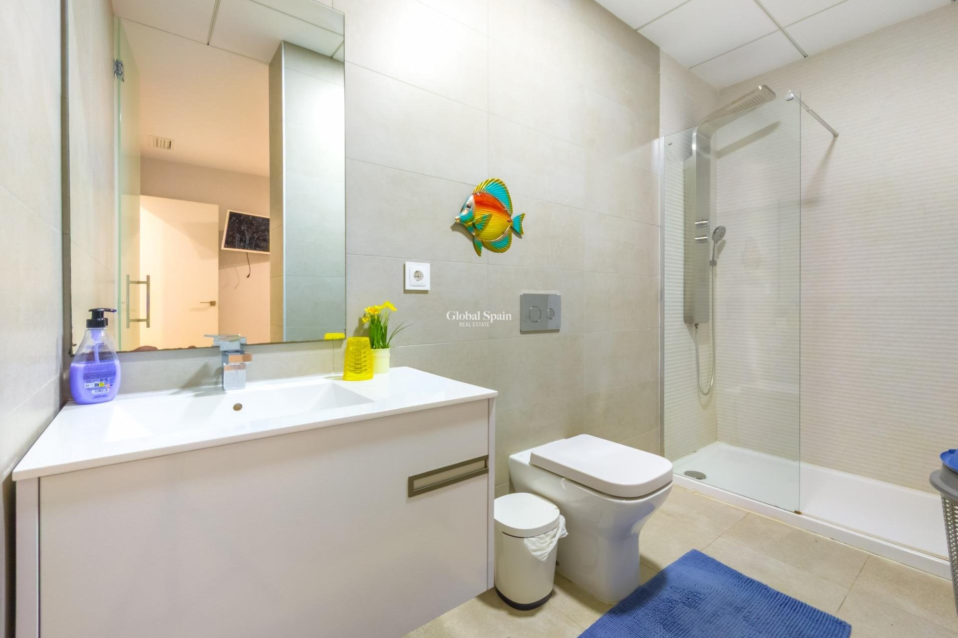 Resale - APARTMENT -
TORREVIEJA - Estacion de autobuses