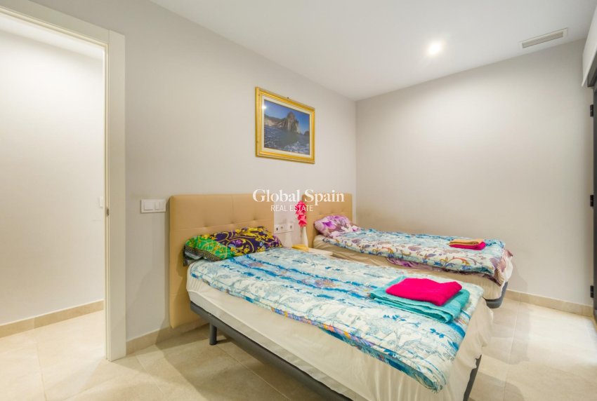 Resale - APARTMENT -
TORREVIEJA - Estacion de autobuses