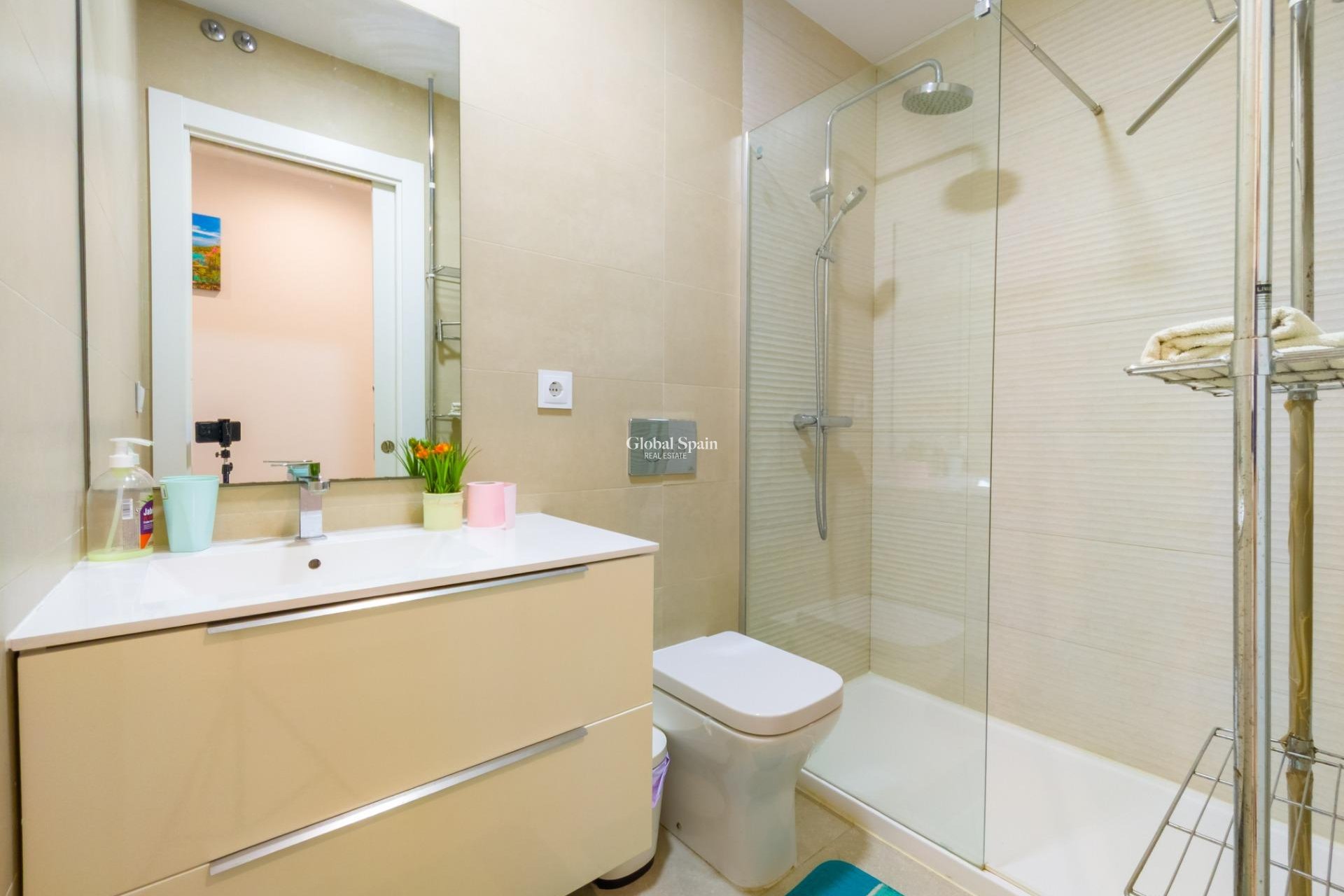 Resale - APARTMENT -
TORREVIEJA - Estacion de autobuses