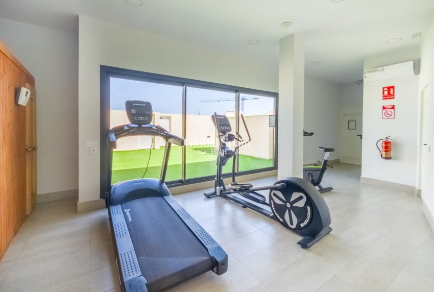 Resale - APARTMENT -
TORREVIEJA - Estacion de autobuses