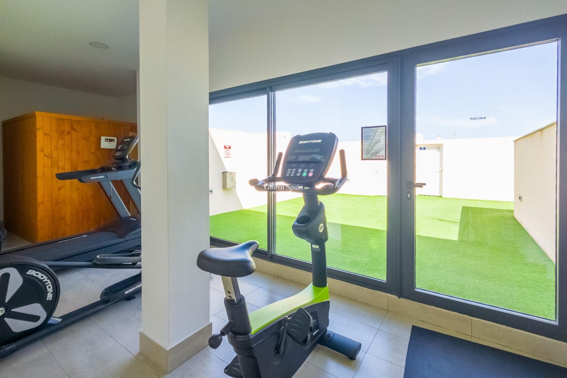 Resale - APARTMENT -
TORREVIEJA - Estacion de autobuses