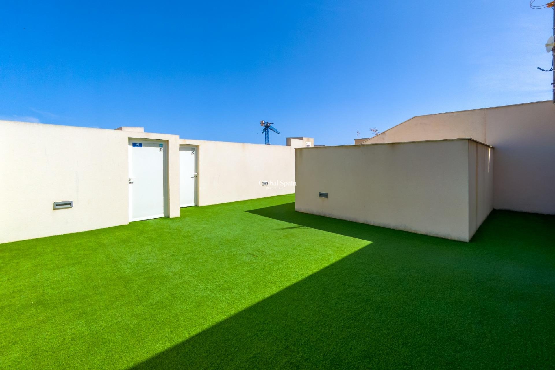 Resale - APARTMENT -
TORREVIEJA - Estacion de autobuses