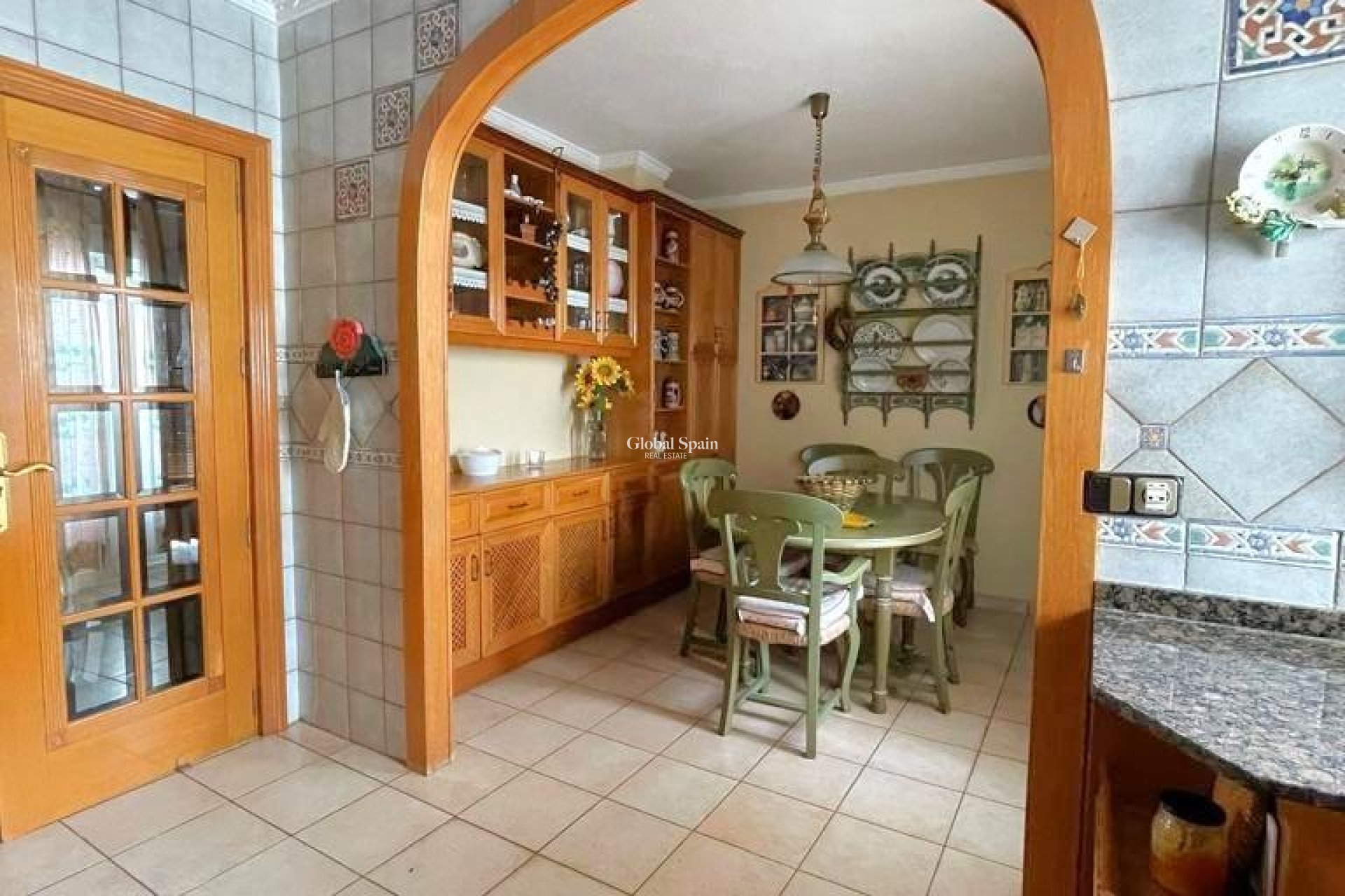 Resale - APARTMENT -
TORREVIEJA - Estacion de autobuses