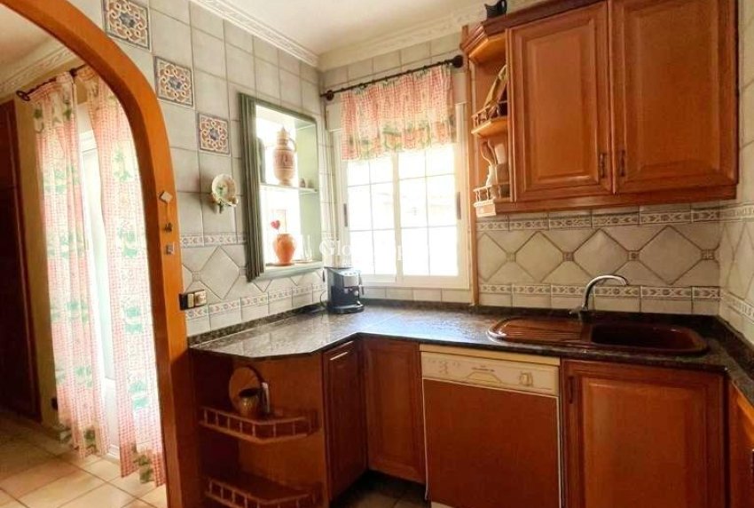 Resale - APARTMENT -
TORREVIEJA - Estacion de autobuses