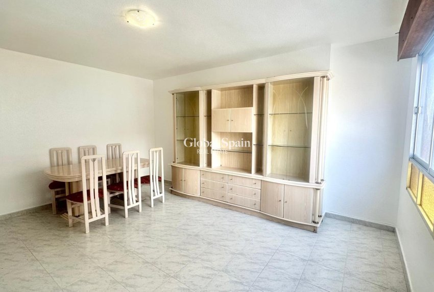 Resale - APARTMENT -
TORREVIEJA - Estacion de autobuses