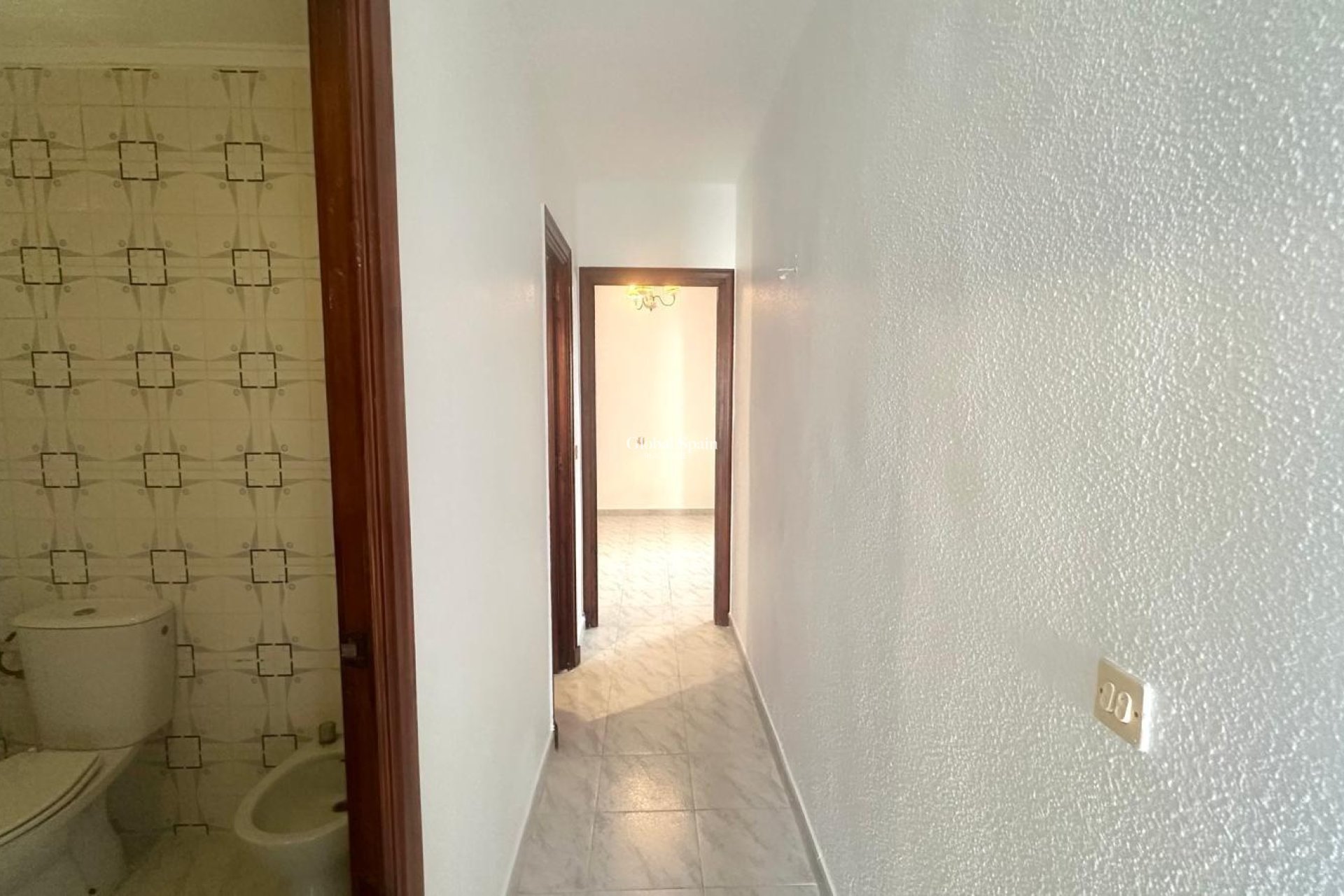 Resale - APARTMENT -
TORREVIEJA - Estacion de autobuses