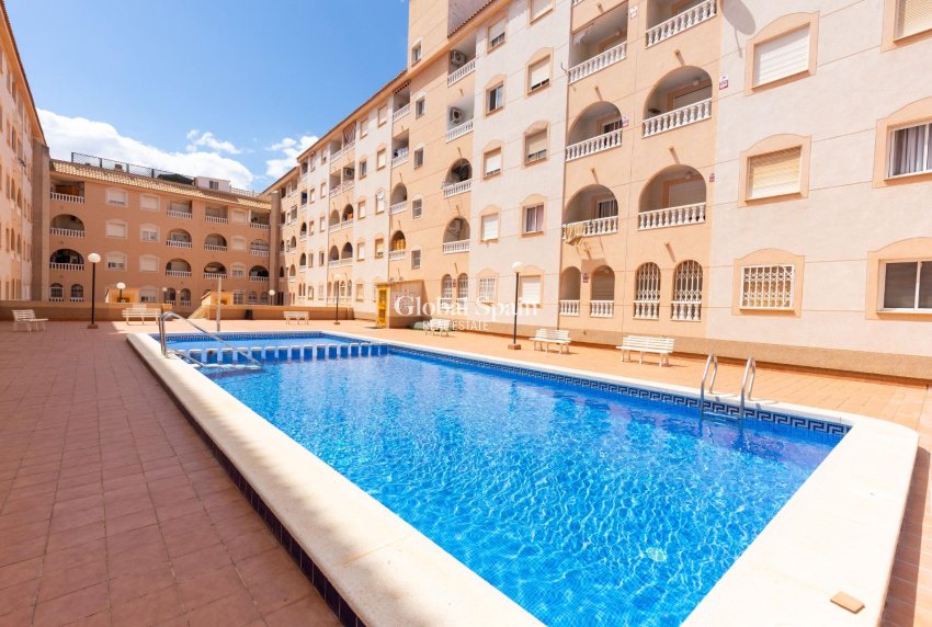 Resale - APARTMENT -
TORREVIEJA - Estacion de autobuses