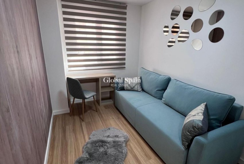 Resale - APARTMENT -
TORREVIEJA - Estacion de autobuses