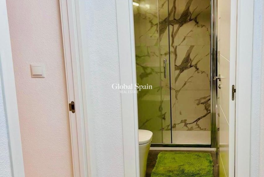 Resale - APARTMENT -
TORREVIEJA - Estacion de autobuses