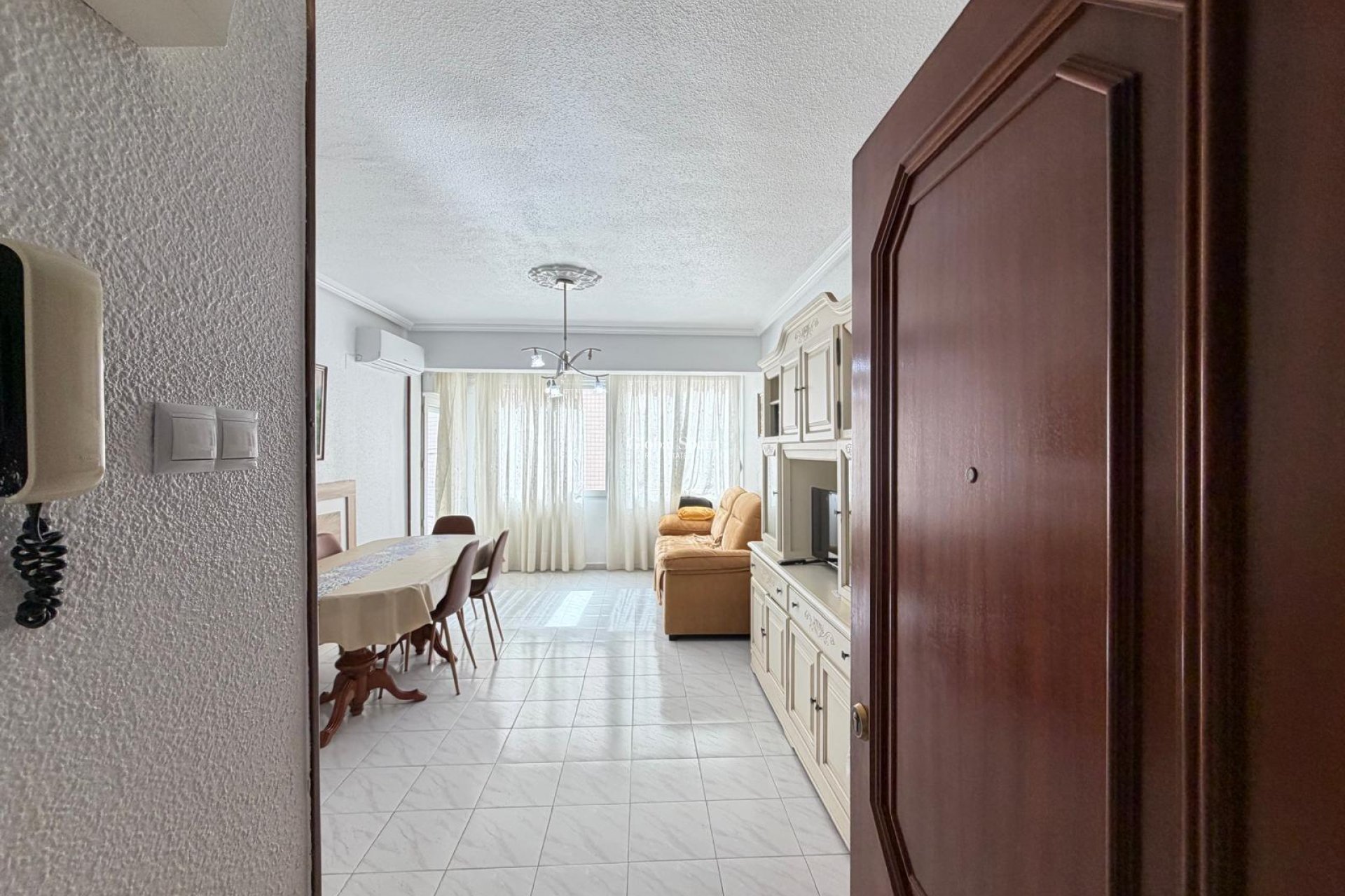 Resale - APARTMENT -
TORREVIEJA - Estacion de autobuses
